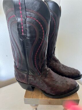 Lucchese Montana ostrich leather boots size 7.5 EE Black Cherry Full quill